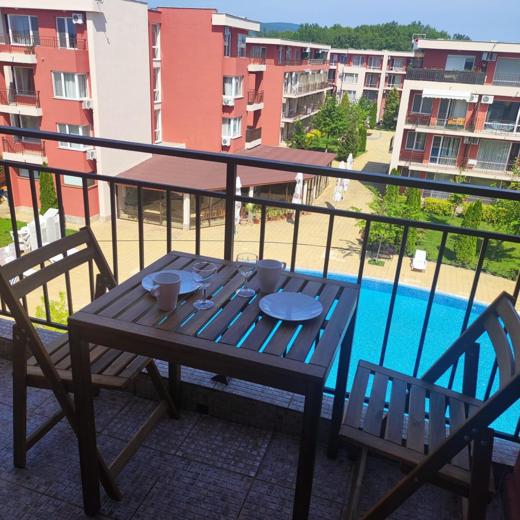 Holiday Fort Golf Club - Premium Apartments Pantai Sunny Bagian luar foto